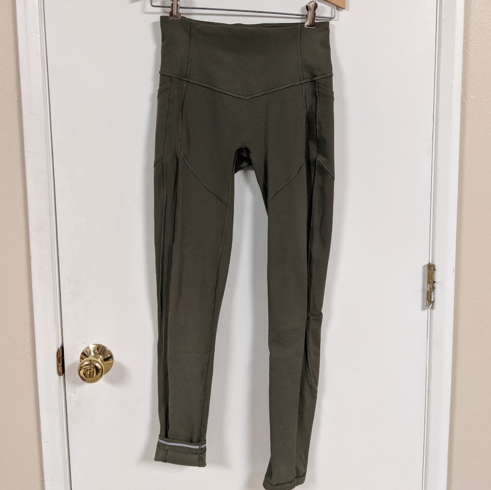 🍋All the Right Places Olive Green Leggings